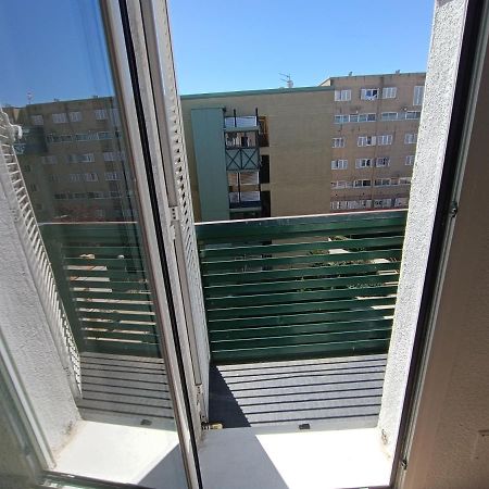 Amplia Habitacion En Vivienda Duplex مدريد المظهر الخارجي الصورة